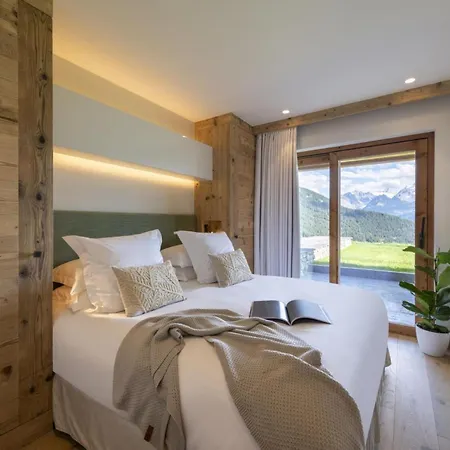 Timeless Alpine Chalet In St. Anton *